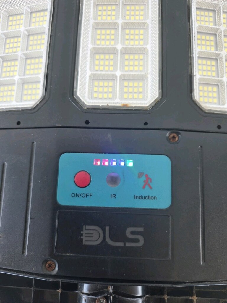 600W Güneş Enerjili Solar Bahçe Çevre Sokak Lambası DLS - 6