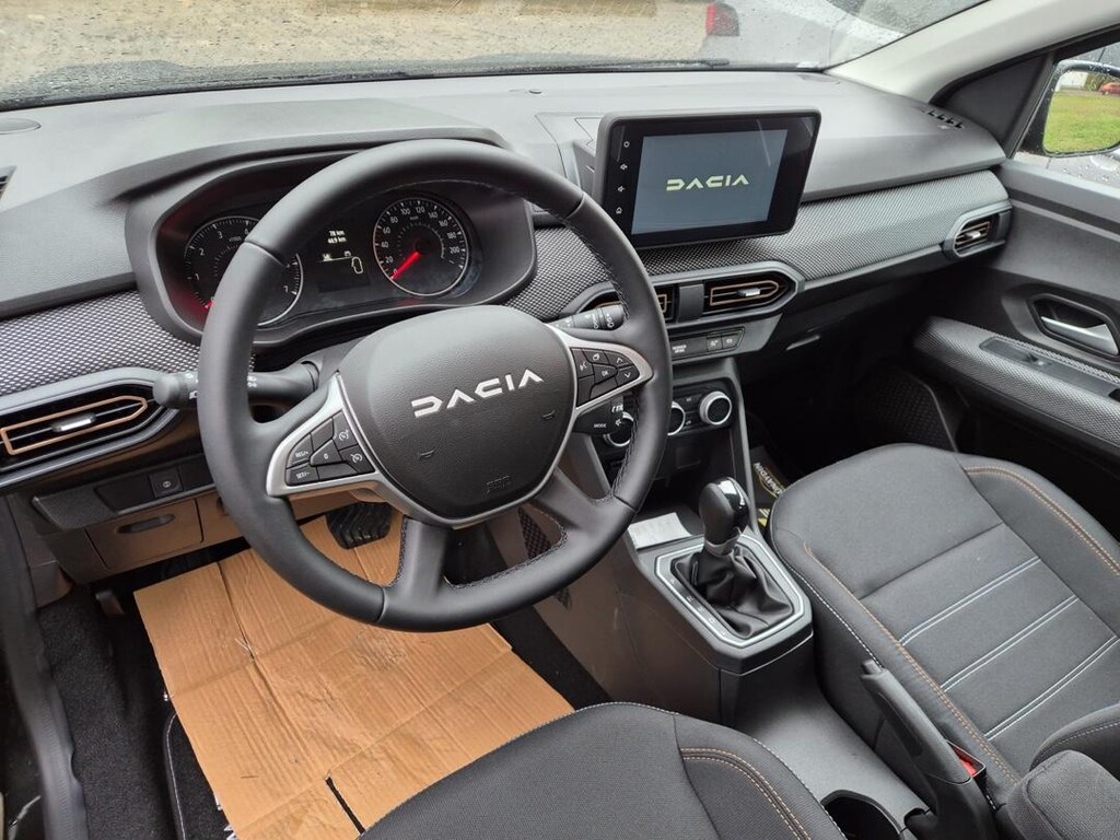 İlk Sahibinden Otomatik 2025 17.000 KM Hatasız Boyasız Garantili - 4
