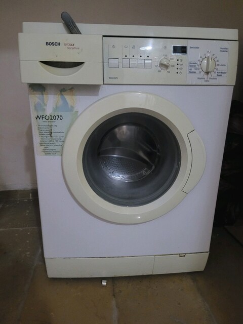 Temiz, çalışır, çiziksiz Bosch çamaşır makinesi