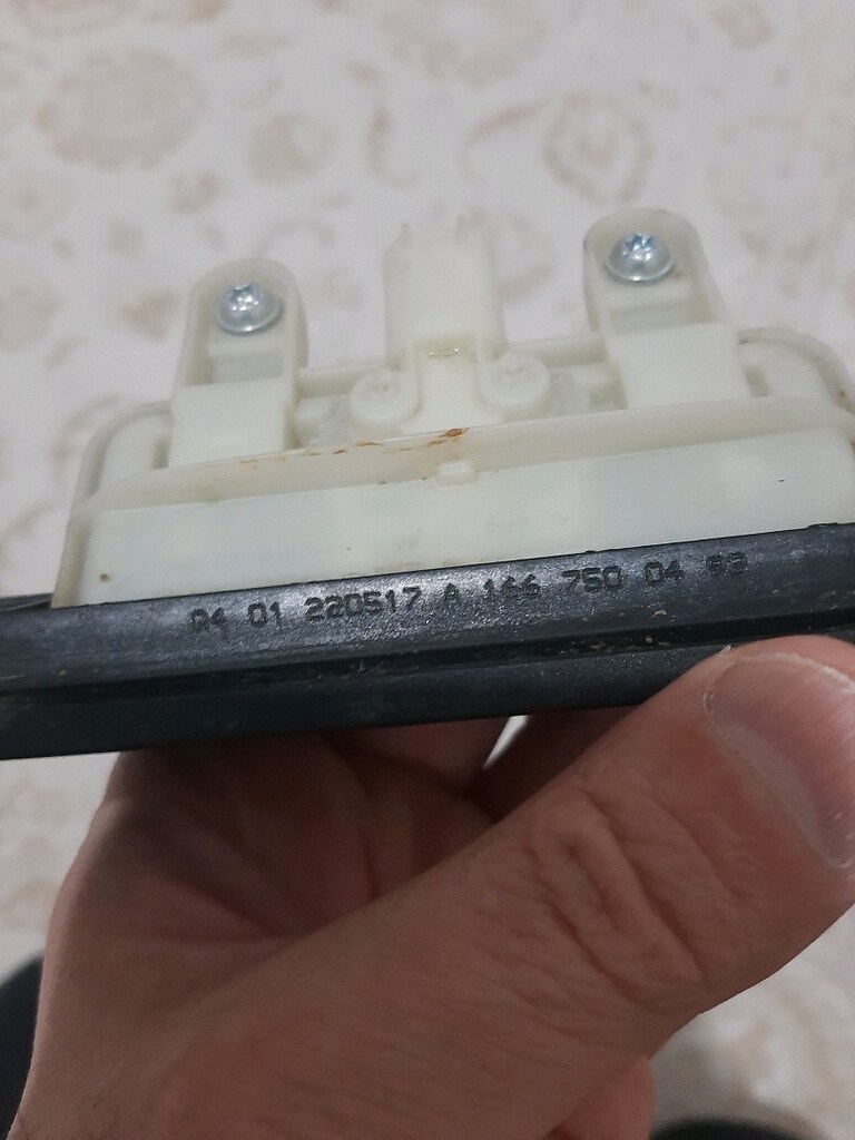 mercedes w166 w176 bagaj açma düğmesi butonu - 5