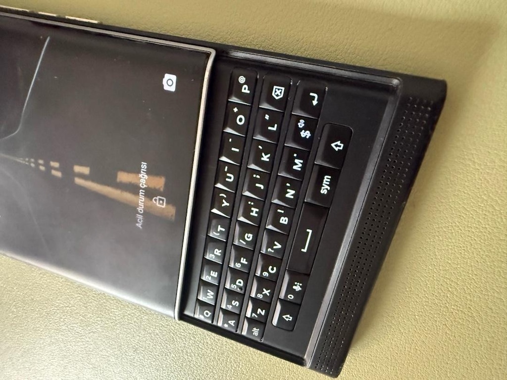 Blackberyy Priv - Android - 7