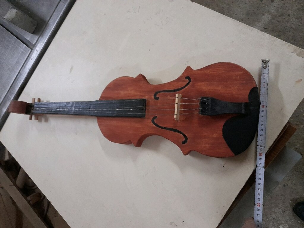 Dekorluk el yapımı keman ve ukulele - 4