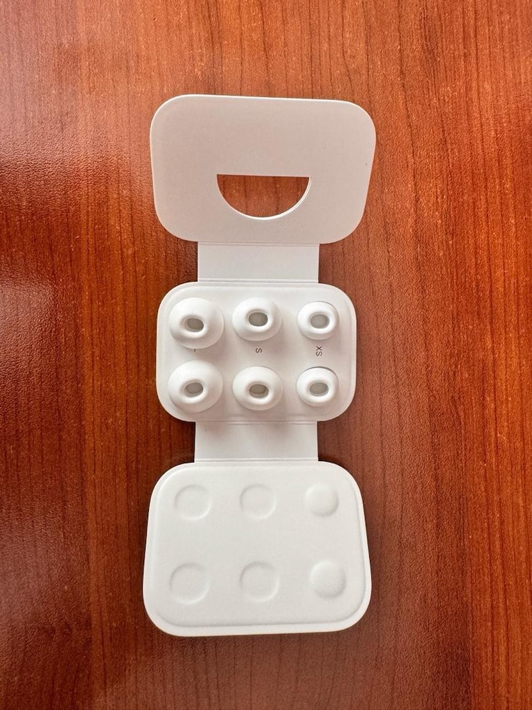 Airpods Pro 2. Nesil (sol kulaklık eksik) - 6
