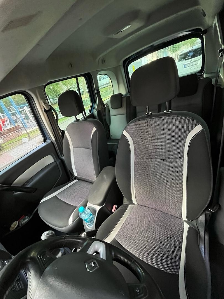 Sahibinden Renault Kangoo Multix 1.5 dCi Extreme 2016 Model Lacivert - 7