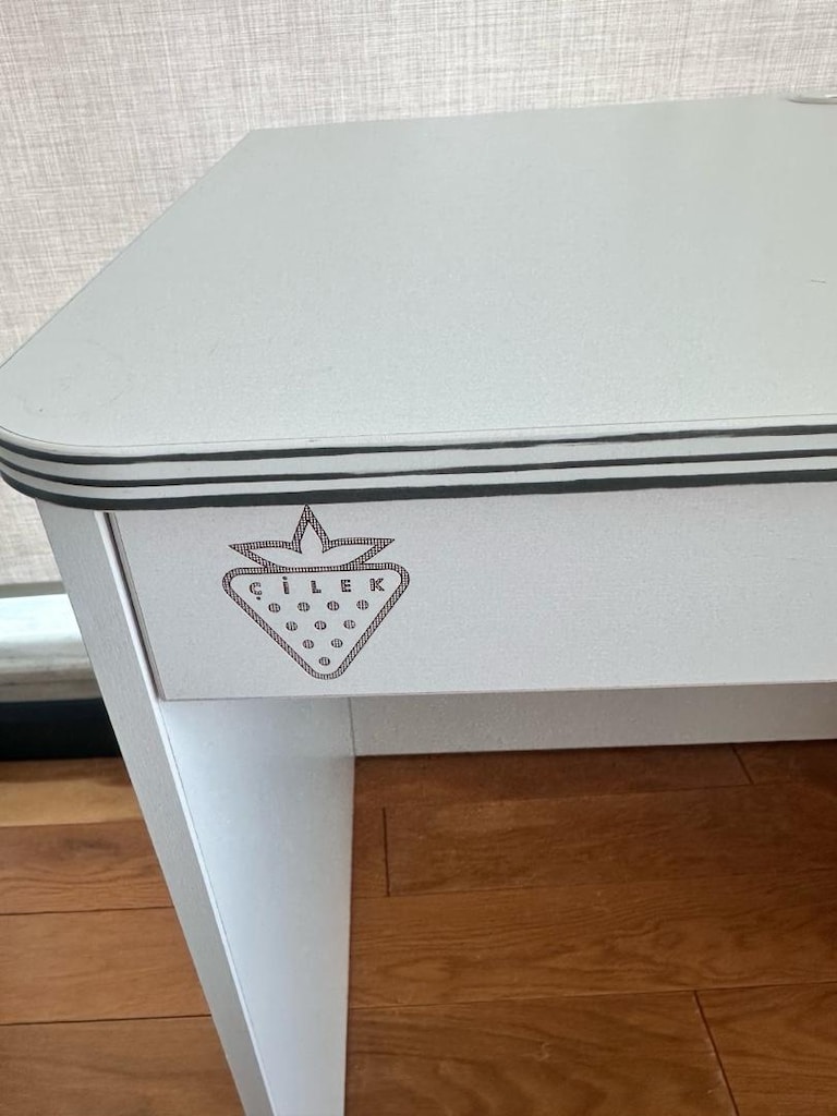 Çilek mobilya çalışma masası + ikea çalışma sandalyesi - 2