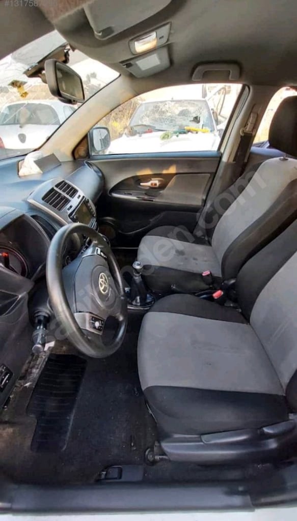 Tek nokta hasarlı İlk kazası Toyota urban Cruiser - 5