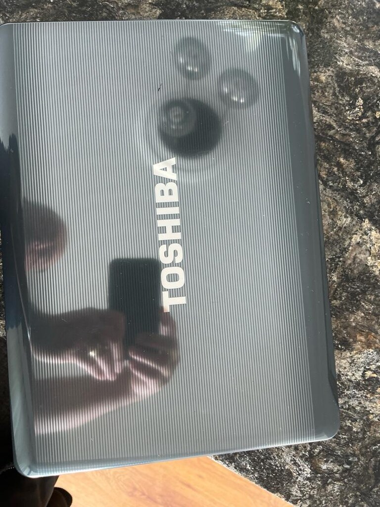 iki adet laptop - 5