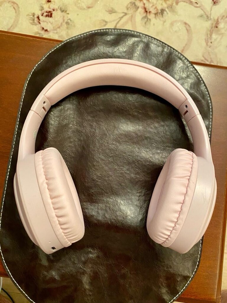 PEMBE KABLOSUZ KULAK ÜSTÜ KULAKLIK - 5