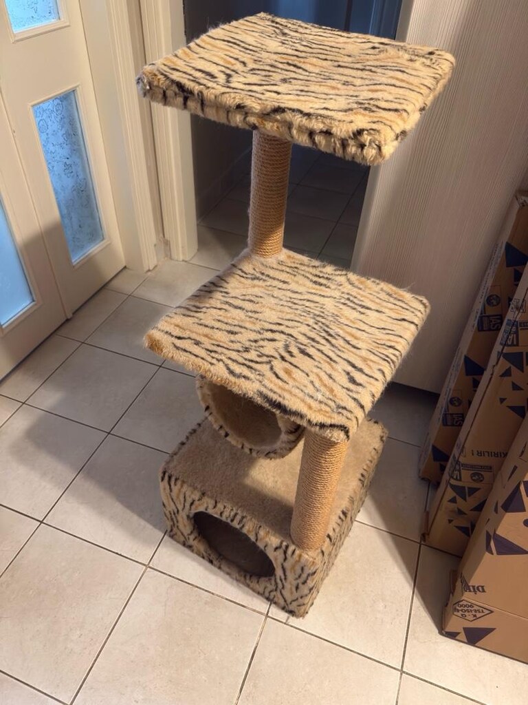 3 KATLI KEDİ EVİ - 2