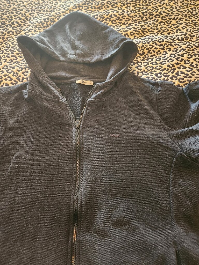 LTB marka L beden antrasit renk erkek kapüşonlu cepli swartshirt - 4