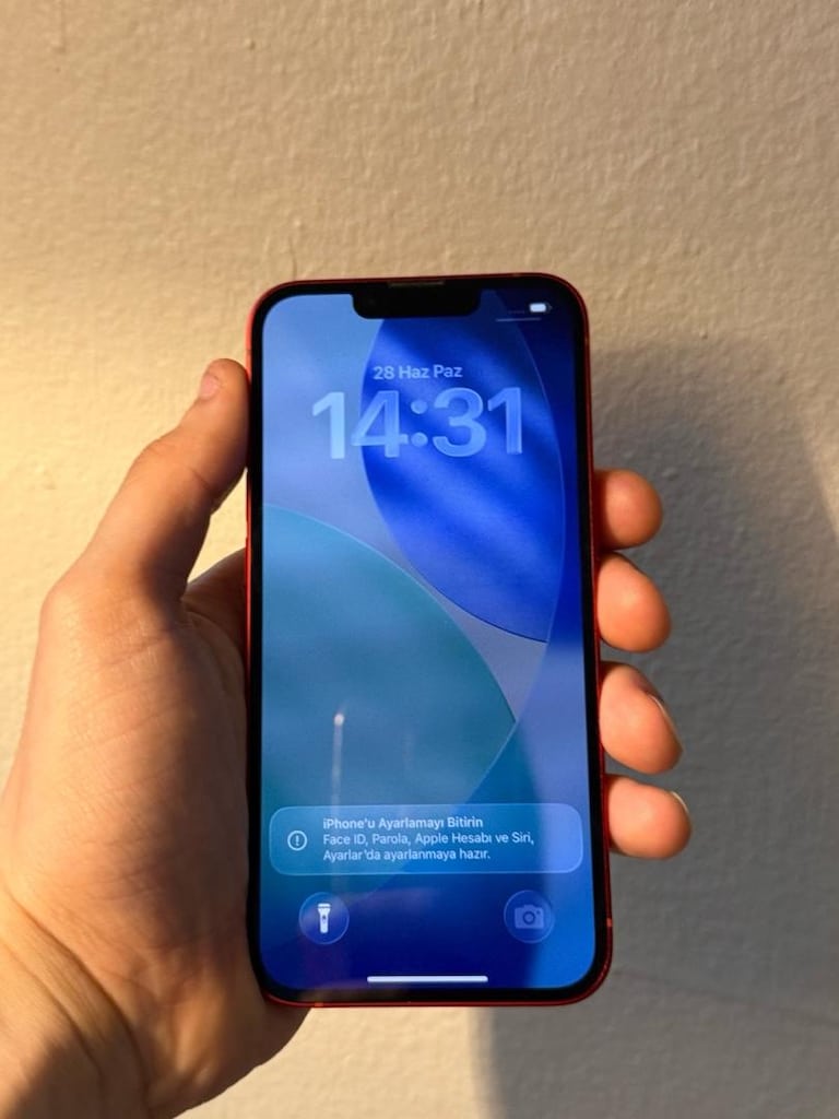 IPHONE 13 128 GB RED - 3