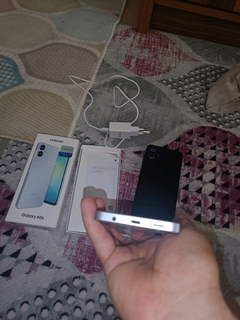 Samsung a06 128gb hafıza 4gb ram yurtiçi cihaxi tr ciftsimli - 2