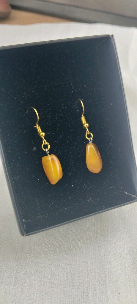 Mat Bal Sarısı Kehribar Taşlı Sallantılı Kadın Küpe – 1,5 Gram - 2