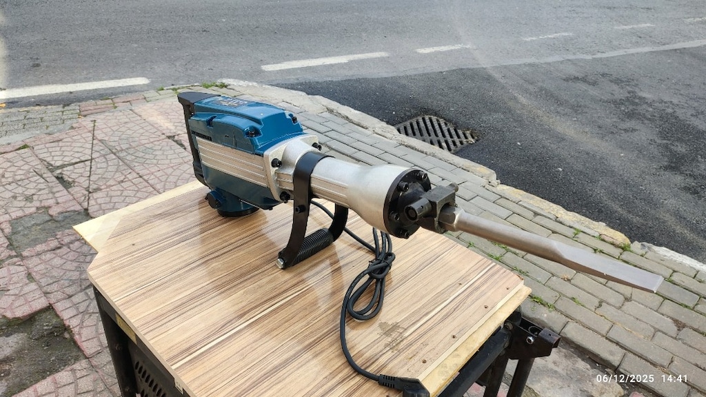 16KG ELEKTRİKLİ KIRICI HİLTİ - 7