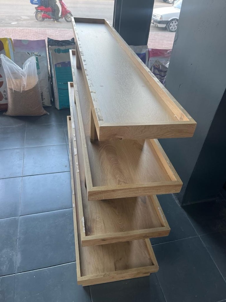 AHŞAP STAND TEMİZ 1.71 en raf derinlikleri 45,41,35,30 cm boy 108 - 4