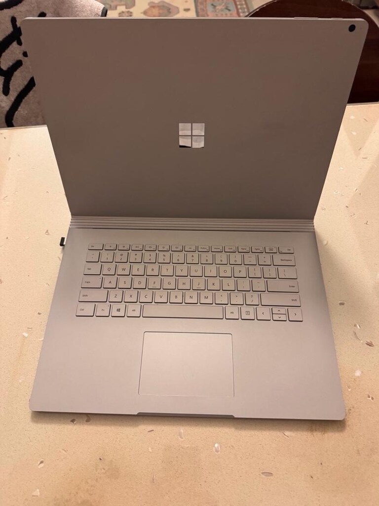 Tablet fiyatına 15 inç Surface book i7 8 nesil 1 tb Ssd Gtx 1060 ekran - 2