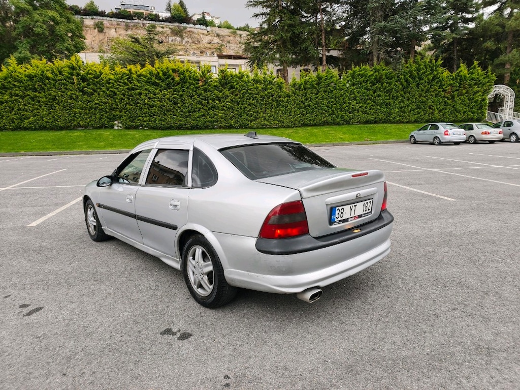 1997 Model Opel Vectra CD 2.0 16v 136 Hp Sıralı Lpg'li Muayene Yeni - 4