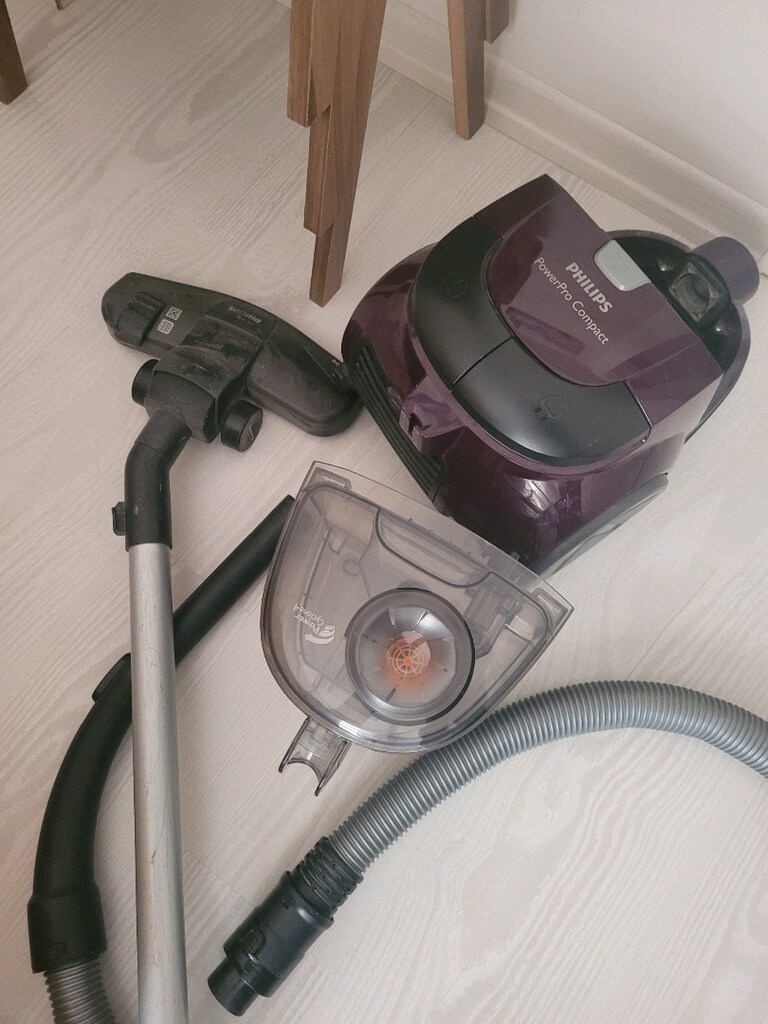 süpürge Philips torbasiz elektirili süpürge - 2
