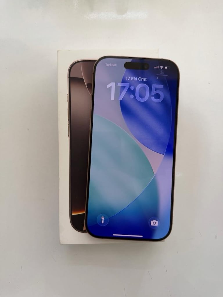 IPHONE 16PRO 128GB 12AY GARANTİ 10/10 HATASİZ FULL ORJİNAL PİL 90 - 2