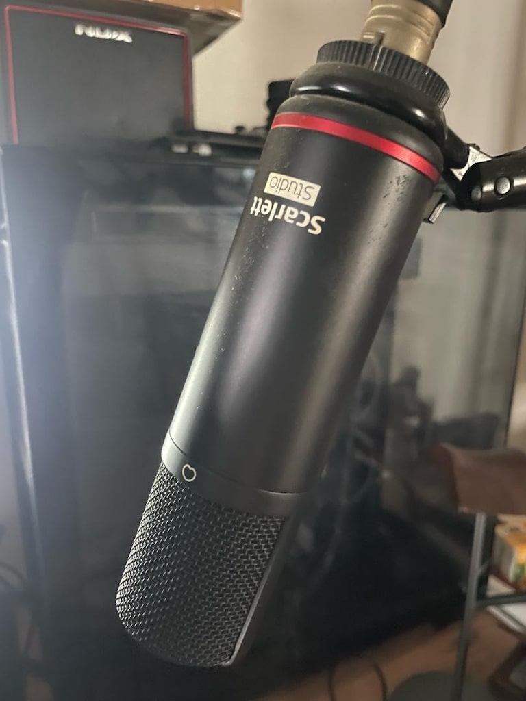 Focusrite 2i2 Gen 3 Ses Kartı ve Mikrofon - 3