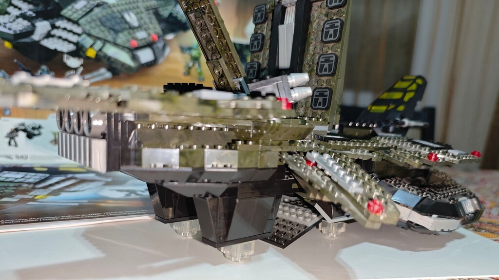 HALO UNSC Vulture Gunship eksiksiz (Lego) Mega Blocks - 8
