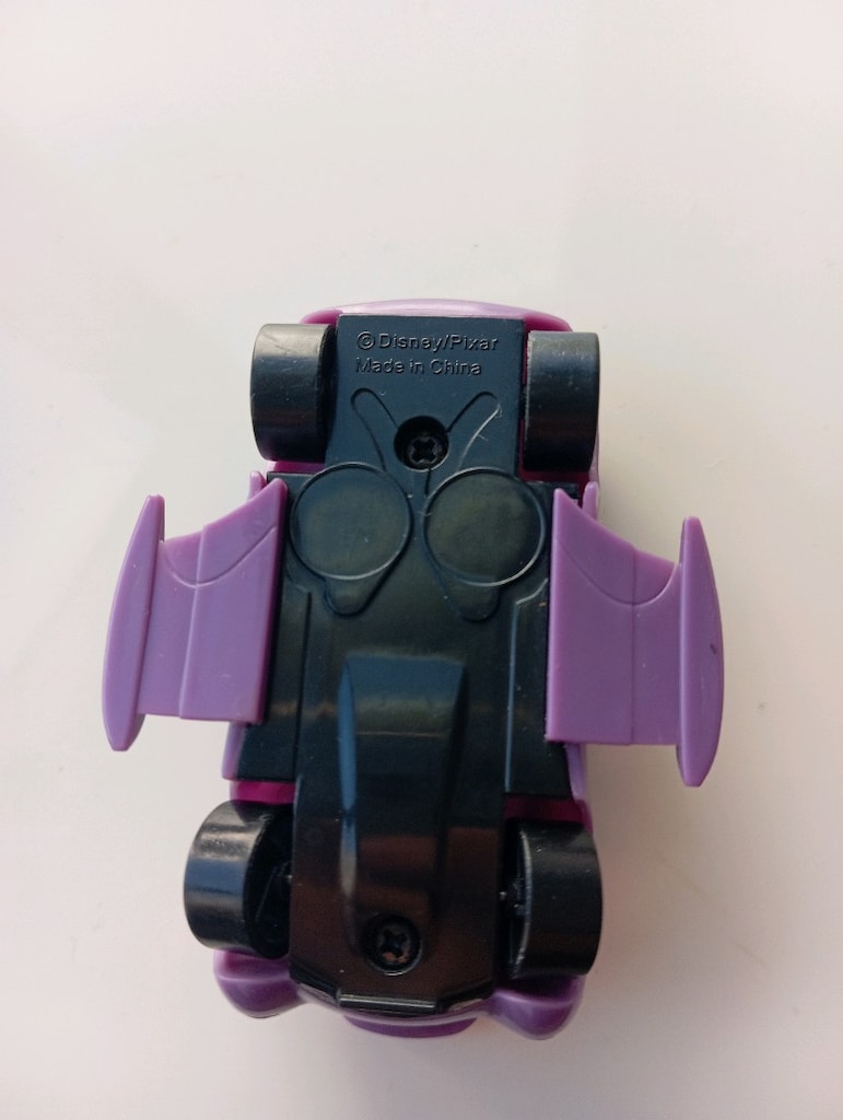 Orijinal Mattel Cars 2 - Kanatlı Holley Shiftwell (Nadir Diecast) - 3