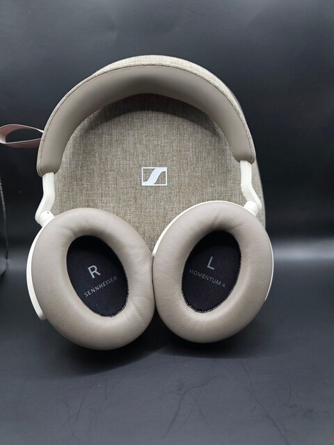 Sennheiser Momentum 4