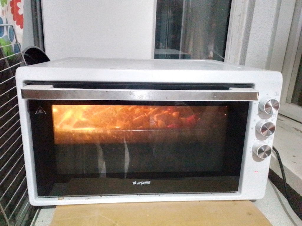 Arçelik SUF 5000 serisi elektrikli fırın - 2