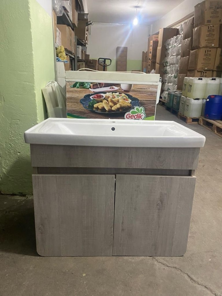 tertemiz lavabo mobilyalı