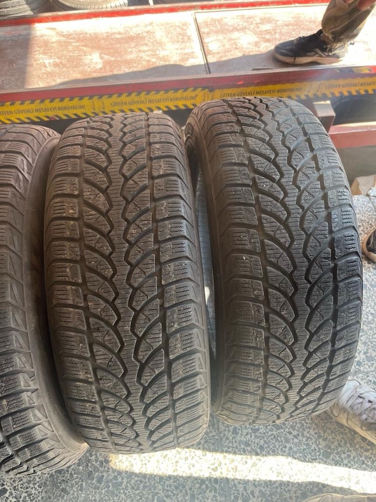 185 60 15 kışlık brıdgestone kışlık 4 adet - 6
