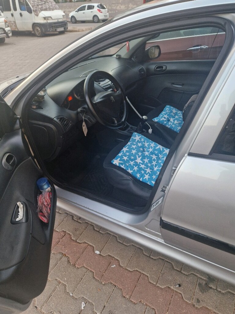 peugeot 206+plus 2011 model - 6