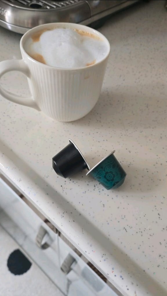 SIFIR AYARINDA NESPRESSO CREATİSTA PRO KAHVE MAKİNASI - 3