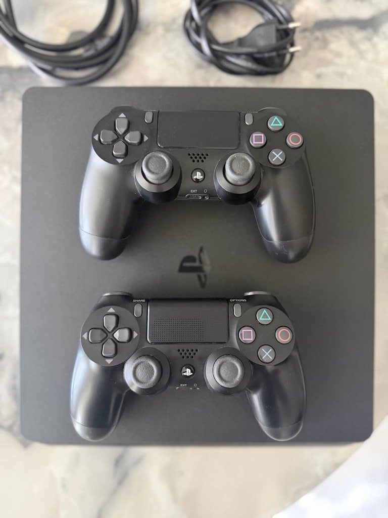 PS4 SLİM 1TB - 3