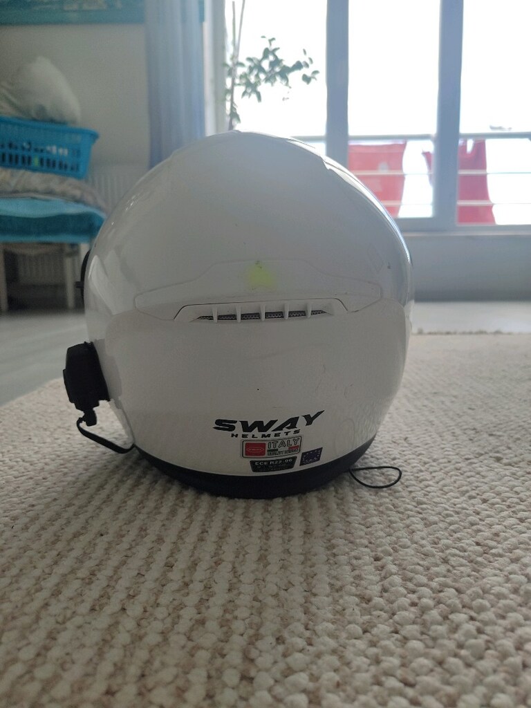 SWAY HELMETS BEYAZ ÇENEDEN AÇILIR KASK İNTERKOMLU - 4