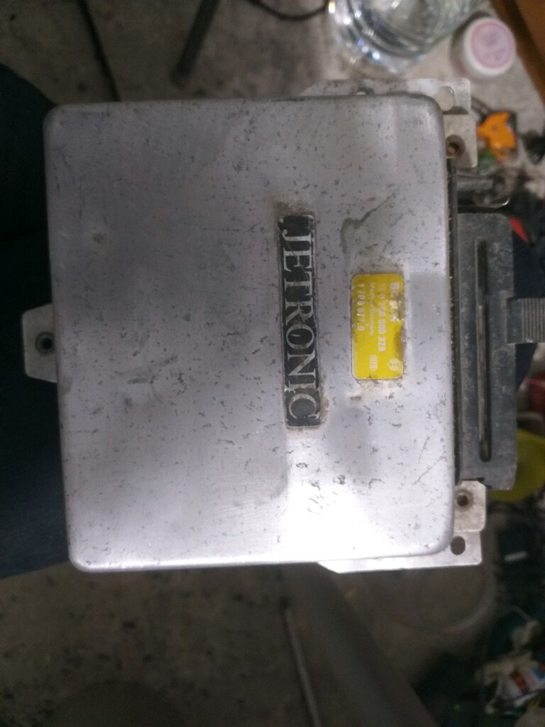 bmw m10 motor beyni - 3