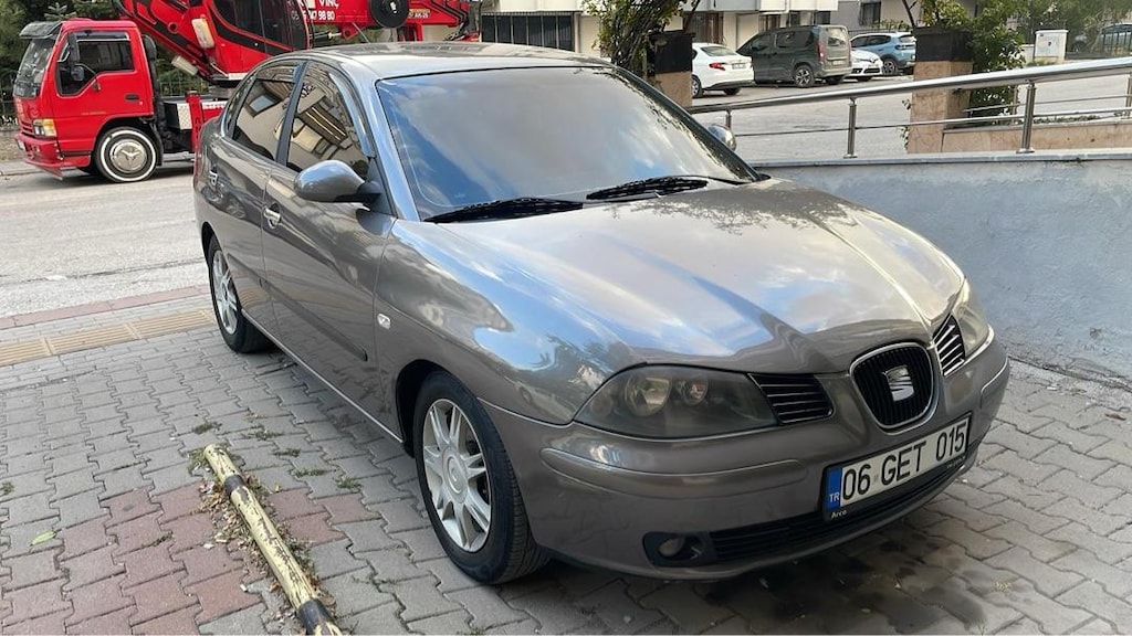 2003 model Seat Cordoba 1.4 Signo Otomatik - 3