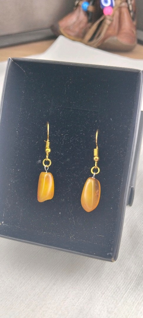 Mat Bal Sarısı Kehribar Taşlı Sallantılı Kadın Küpe – 1,5 Gram - 3