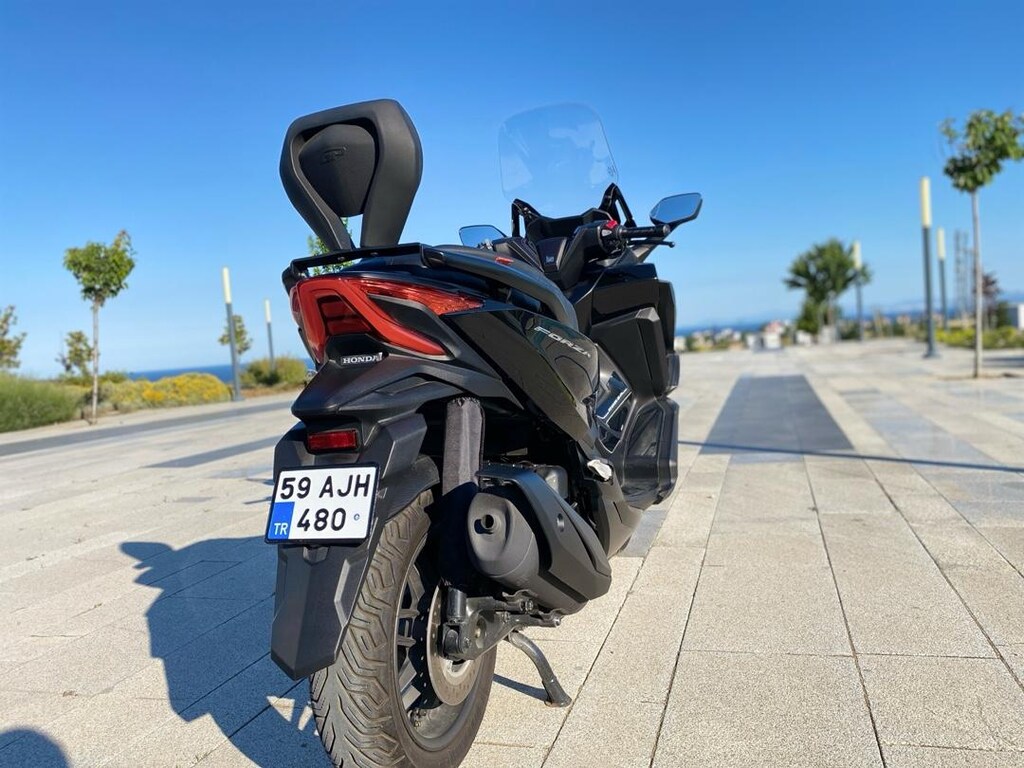 İLK SAHİBİNDEN SIFIR EKSTRALI GARANTİLİ HONDA FORZA 250 - 6