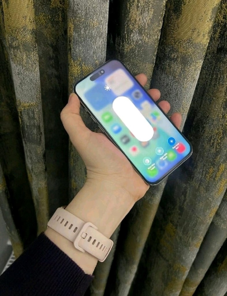 İPHONE 15 PRO (256GB) - 3
