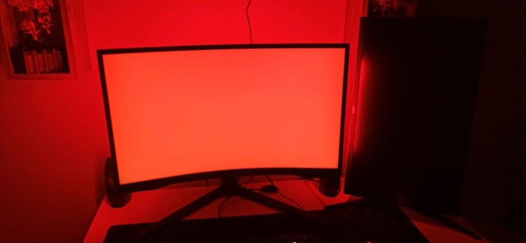 Samsung Odyssey G65b 2k 240 Hz 27" Curved Kumandalı Tv-Monitör - 11