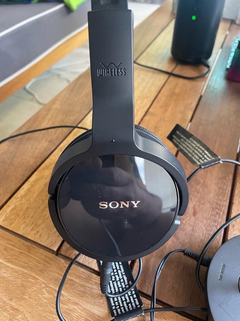 Sony MDR-RF811R wireless stereo headphones - 4