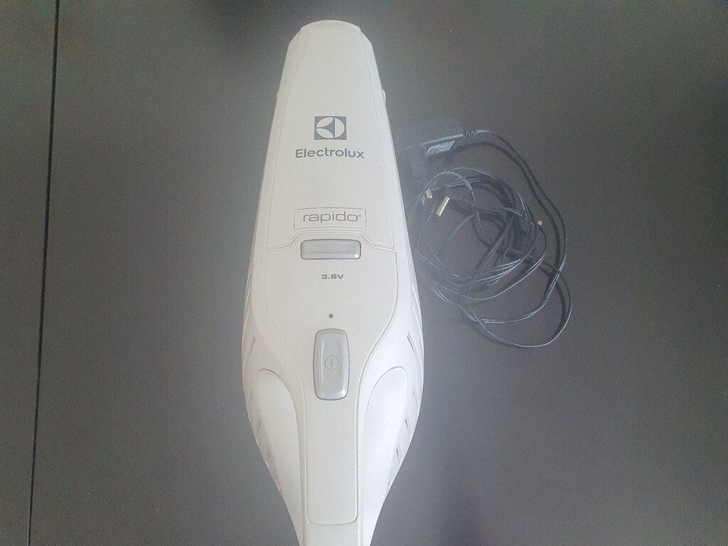 ELEKTROLÜX RAPİDO ŞARJLI SÜPÜRGE - 4