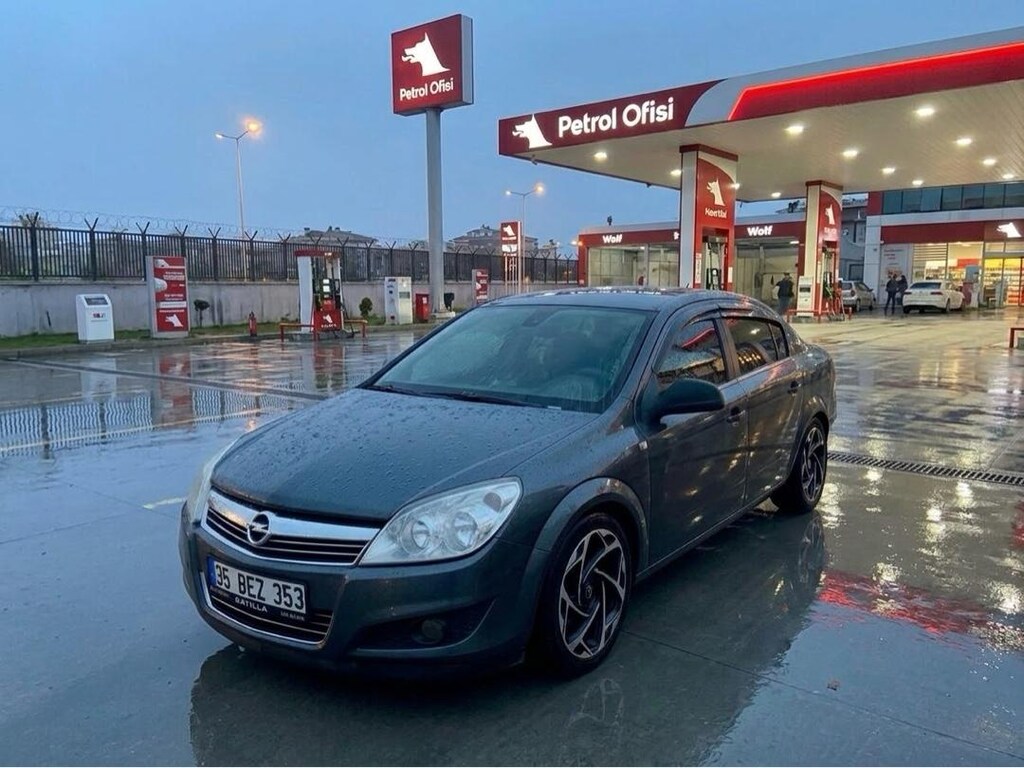 Opel Astra 111 yıl - 6