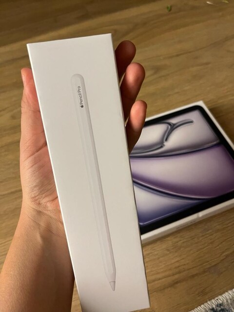 iPad Air 11 inç 128 GB + Apple Pencil pro