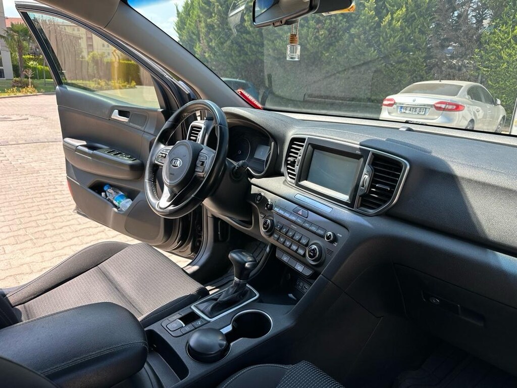 2016 Model Kia Sportage - 13