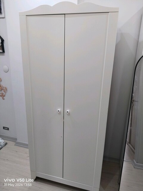 ikea iki kapaklı dolap