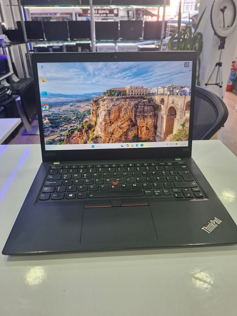 LENOVO THINKPAD X390 INTEL I5 8365U 16GB DDR4 RAM 256GB M2 NVME SSD - 2