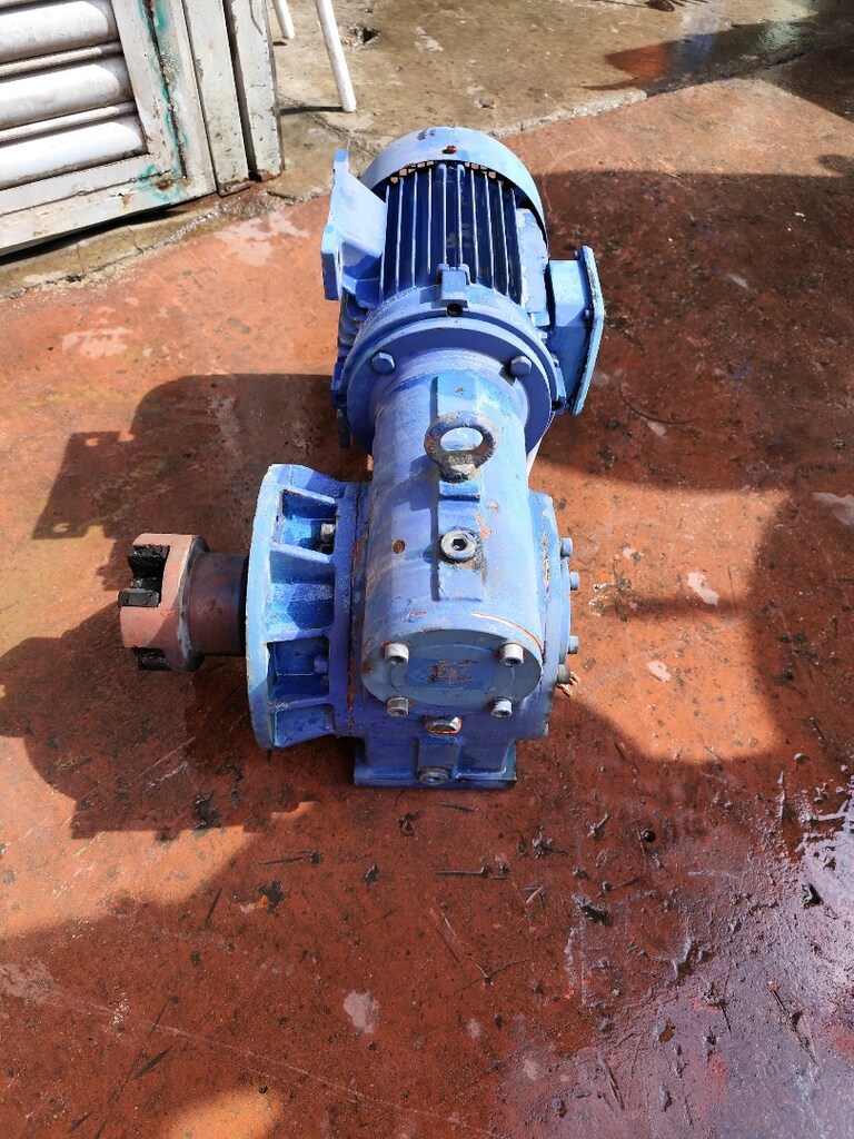 4 KW KVA 70 DEVİRLİ SANAYİ ELEKTRİKLİ REDÜKTÖRLÜ MOTOR - 3
