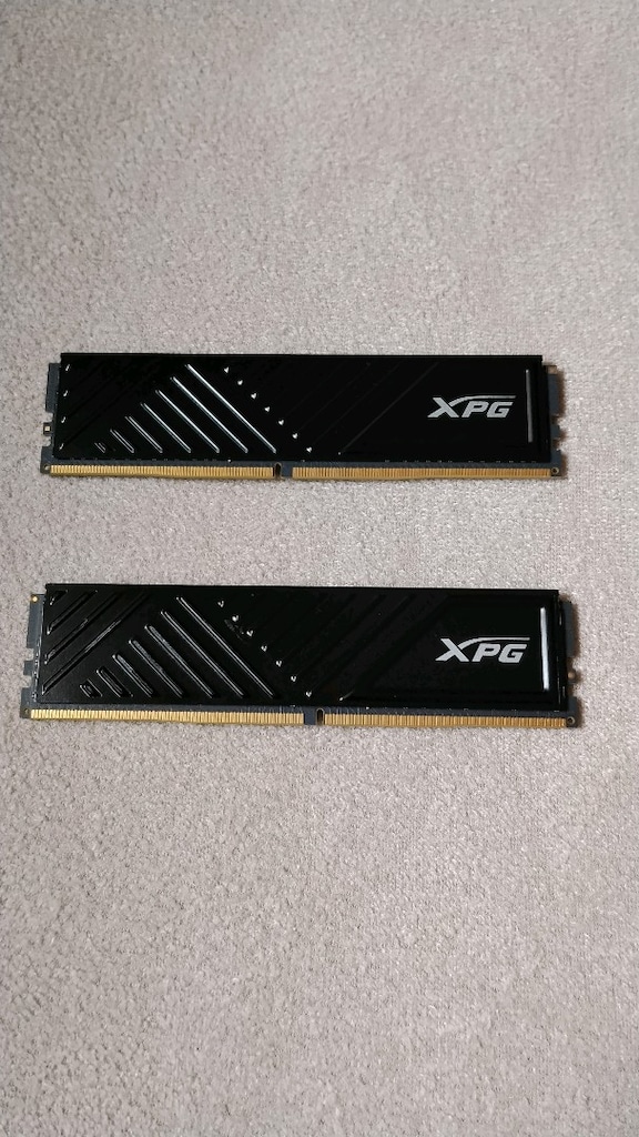 16 GB RAM