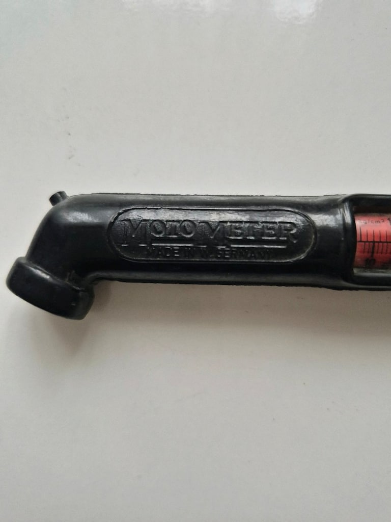 MOTOMETER Lastik hava basıncını ölçmek için bakalit kasalı alman ölçüm - 3
